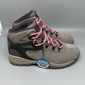 Columbia‎ Newton Ridge Plus Waterproof Hiking Boots BL4552-008 Women's Sz 11 NEW